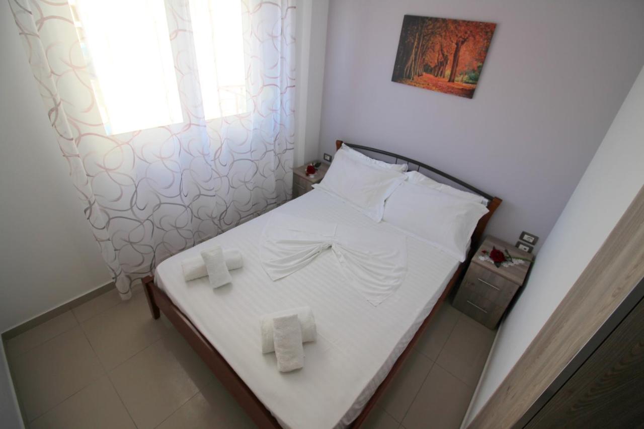 Eduart Apartments 2 Sarande Ngoại thất bức ảnh